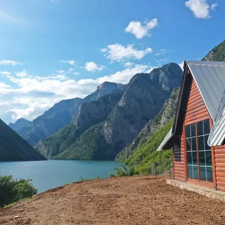 5 Stinet Vila Koman
