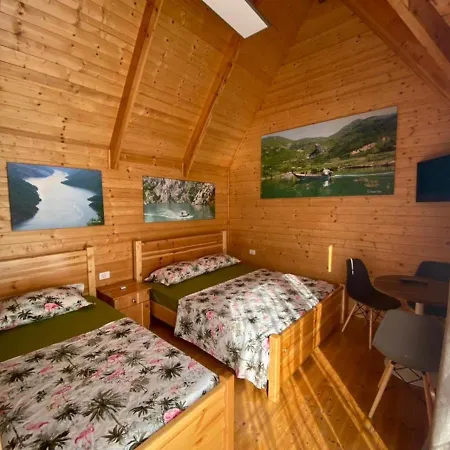 5 Stinet Villa
