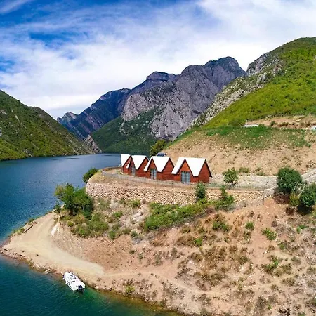 Villa 5 Stinet Koman