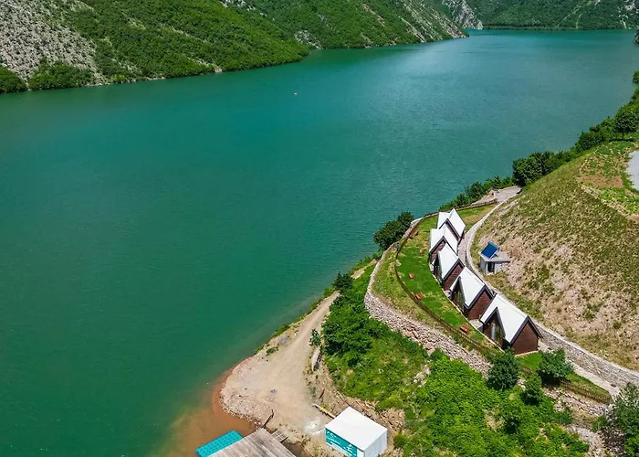 Villa 5 Stinet Koman